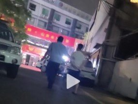 独居女子下班回家看到脚印，调监控发现真相吓坏了：他不止来了一次！