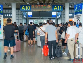 广铁国庆假期预计发送旅客2450万人次加开列车2656列